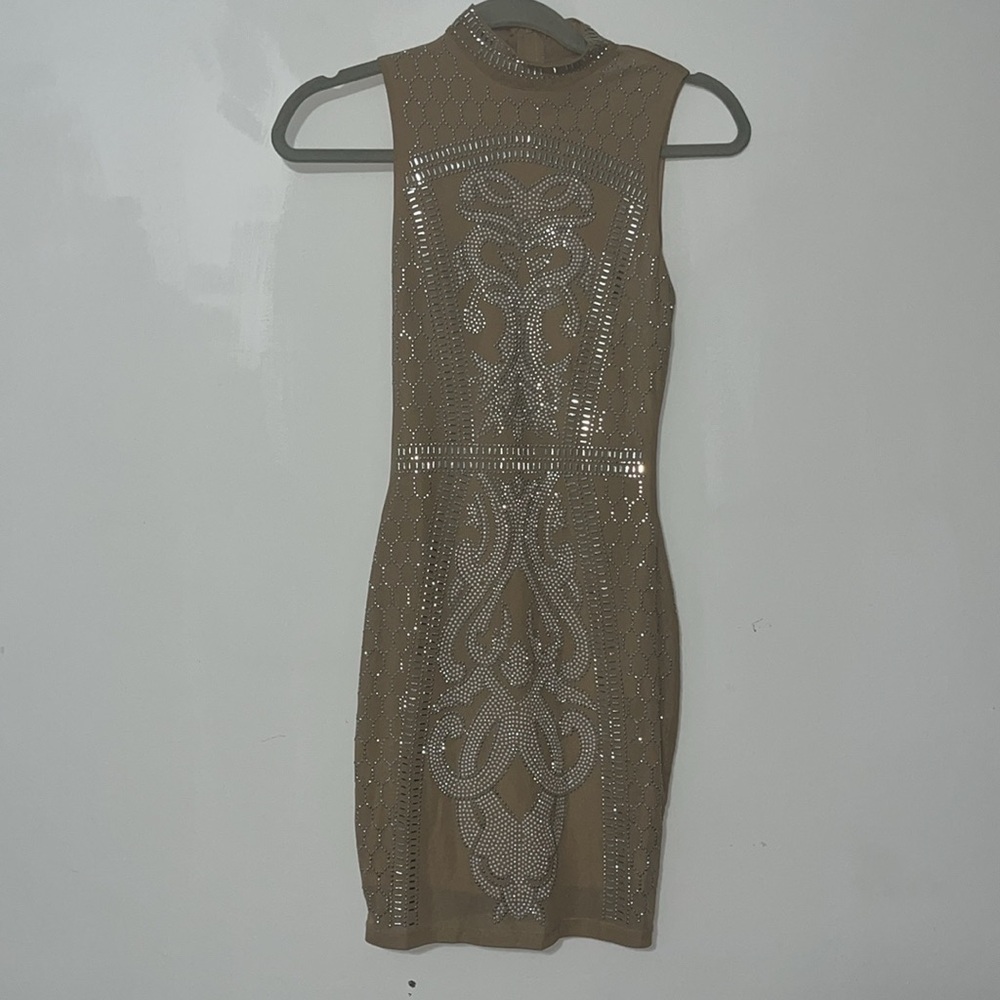 Hourglass body dress